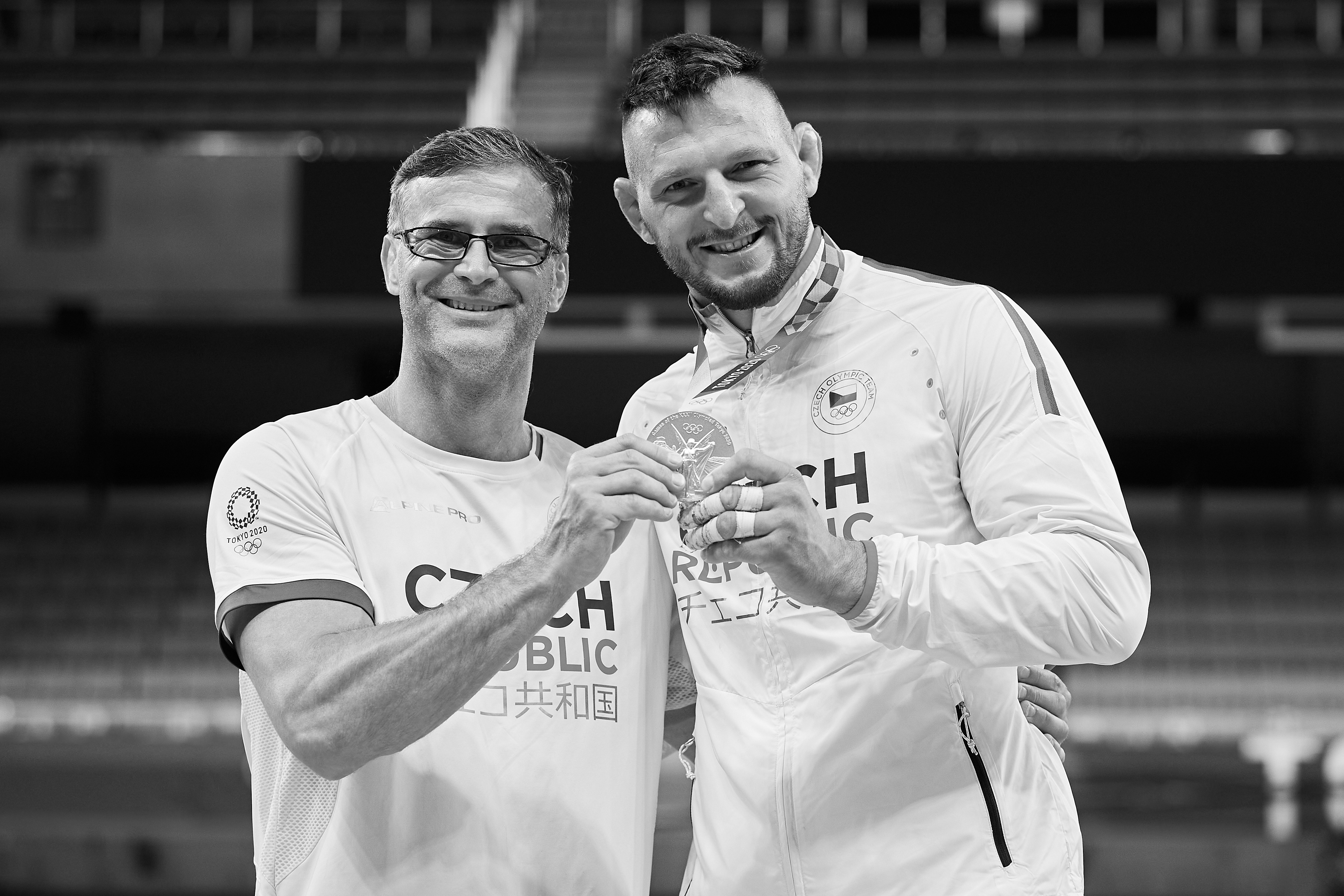 Lukáš Krpálek s medailí po olympijských hrách v Tokiu 2021